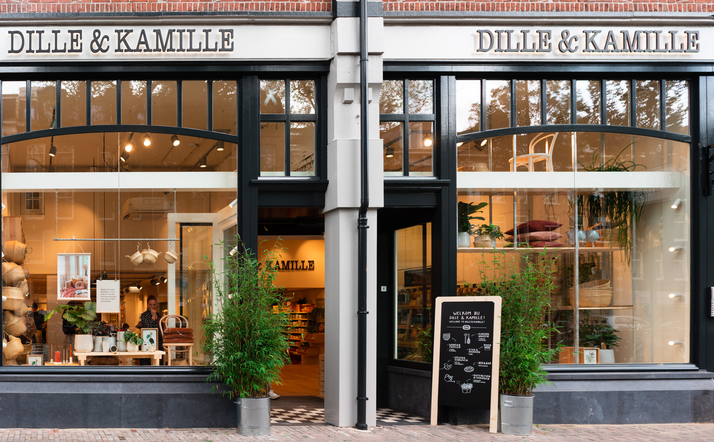 Download hier beelden van onze winkels. | Dille & Kamille